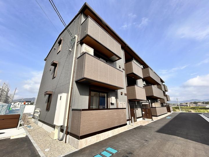 広島県東広島市西条町下見(アパート)の賃貸物件の外観