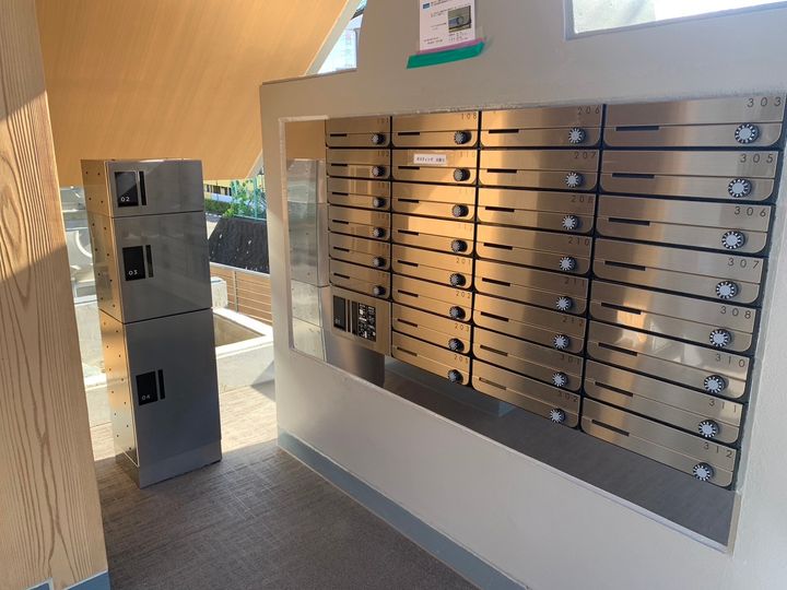 メゾンドール貴富称の地図