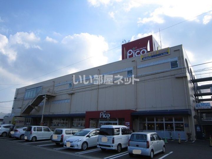 ショコレーヴの周辺