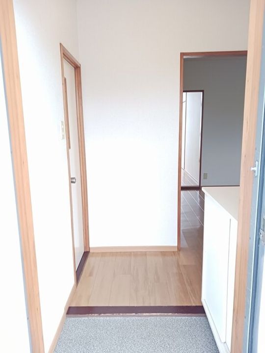 パルネットなぎさの玄関
