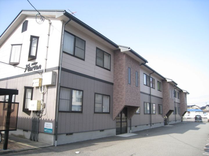 フロリアンの外観