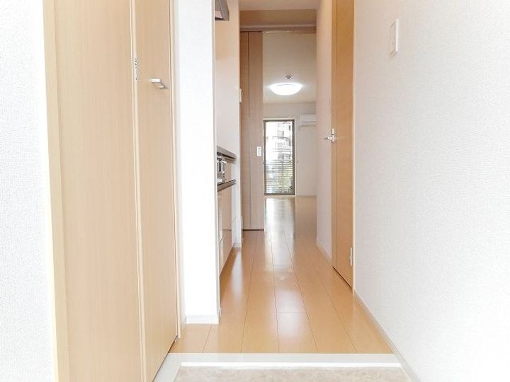 チェルナ コシュカの玄関