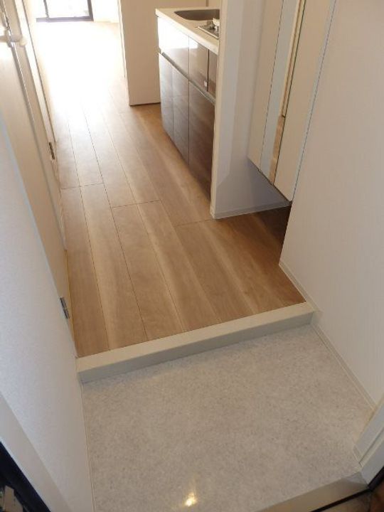 ズーム横濱イーストの玄関