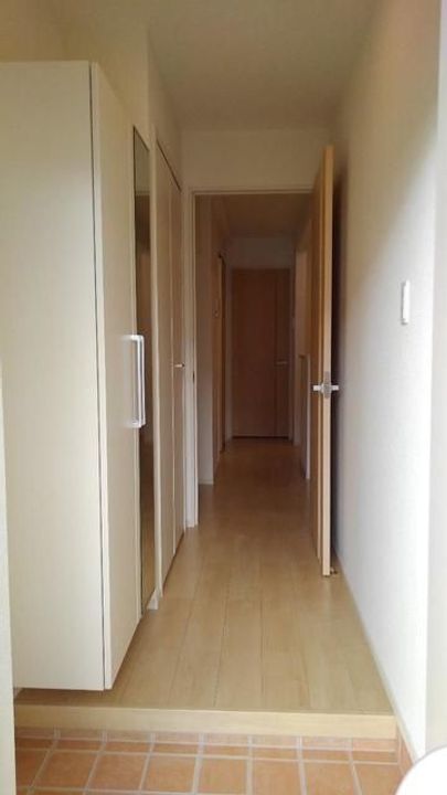 山口県下関市小月幸町(アパート)の賃貸物件の玄関