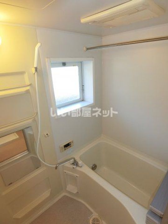 プレタメゾン結城A棟の風呂