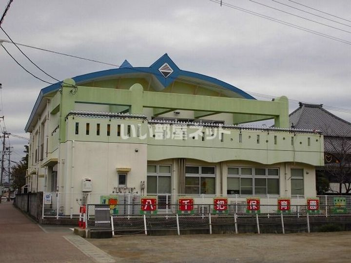 フルールの周辺