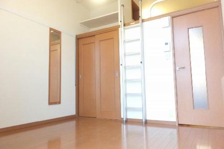 レオパレスcuboの居間