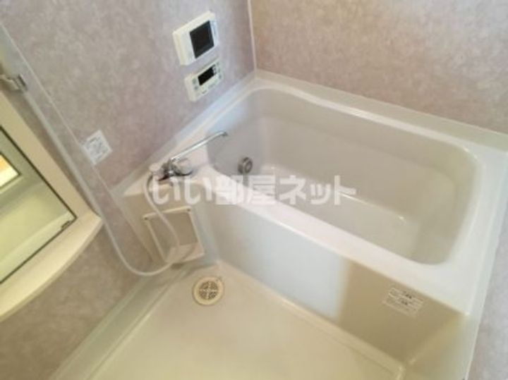 栃木県小山市西城南4(アパート)の賃貸物件の風呂