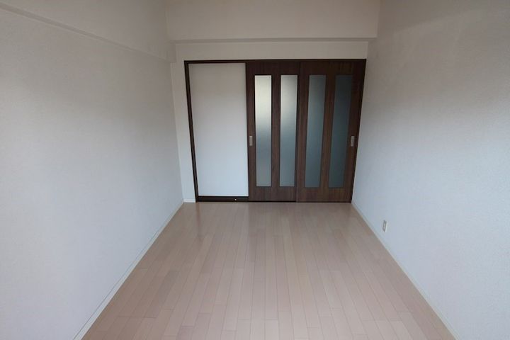 シャルム風の内装