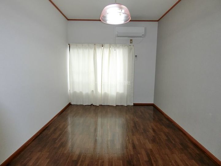 マ・メールの居間