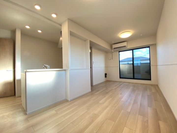 千葉県富里市七栄(アパート)の賃貸物件の居間