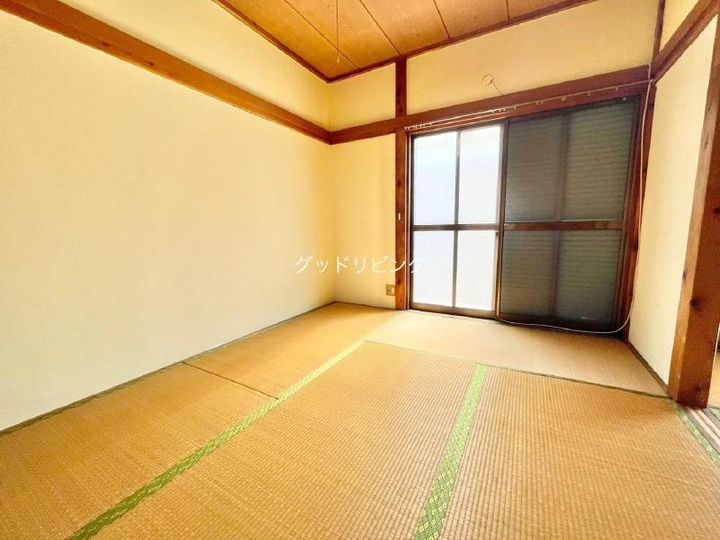 コーポタナベの居間