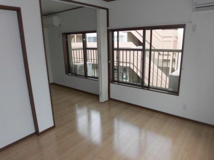 コーポ昭栄(CITY85)の内装