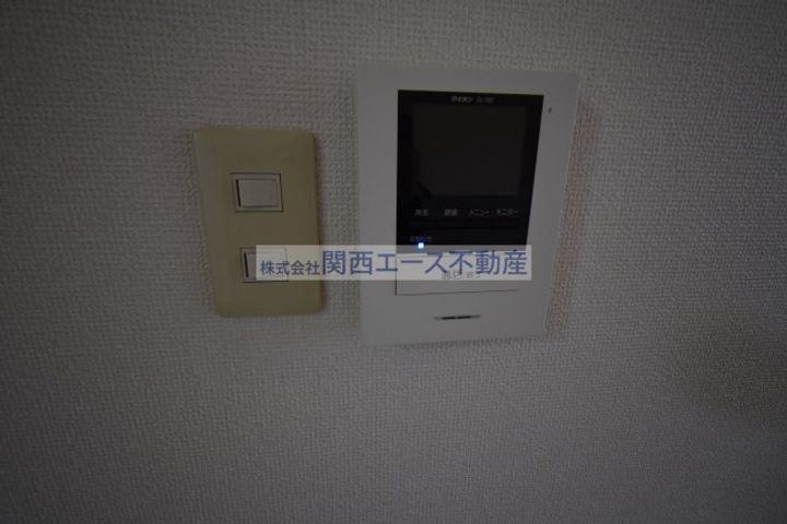 コートジュネスの内装