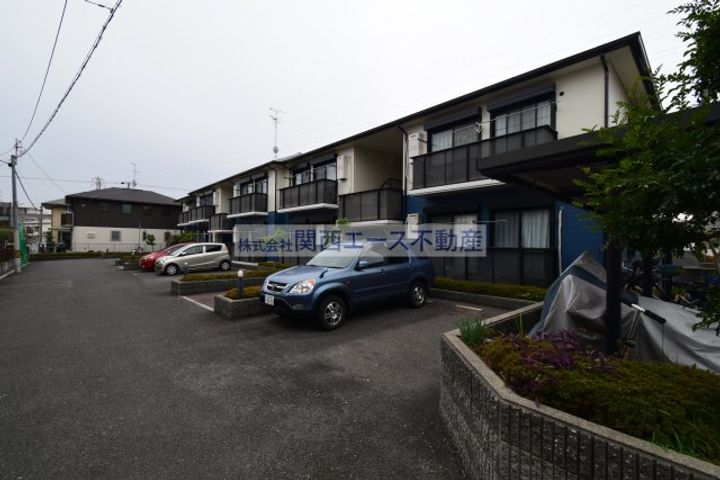 コートジュネスの地図