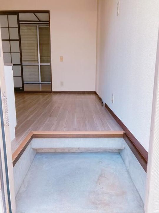 神奈川県鎌倉市玉縄2(アパート)の賃貸物件の玄関