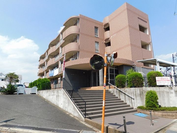 神奈川県厚木市温水(マンション)の賃貸物件の外観