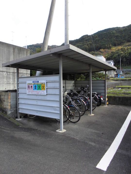 メゾンミルキーウェイの地図