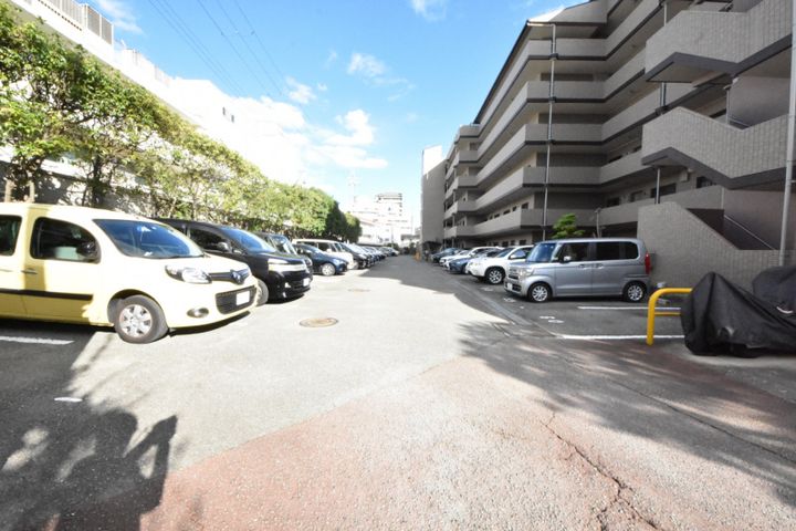 大阪府吹田市江坂町4(マンション)の賃貸物件の地図