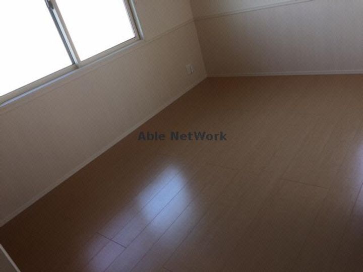 宮崎県都城市吉尾町(アパート)の賃貸物件の居間