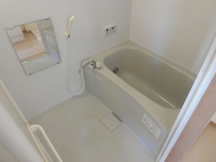 セレーノ・さくらの風呂