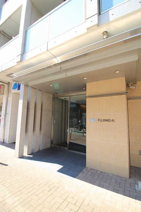 東京都練馬区貫井3(マンション)の賃貸物件の地図