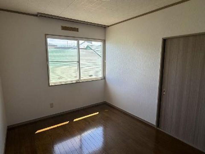 ハイツエミナンスの居間