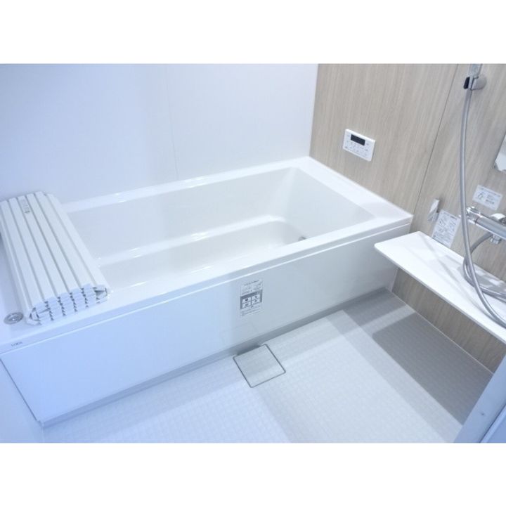 アプローズ プラスの風呂