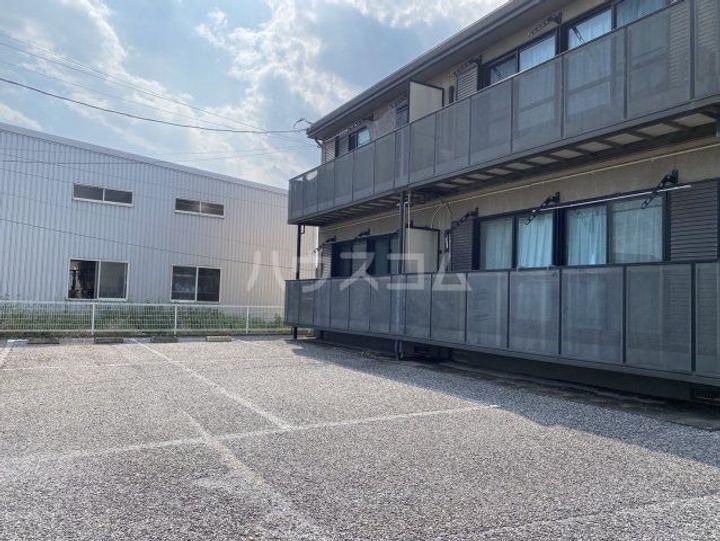 サンパレス山下Bの地図