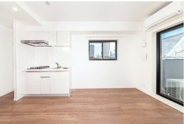 Reframe5 池尻大橋のキッチン