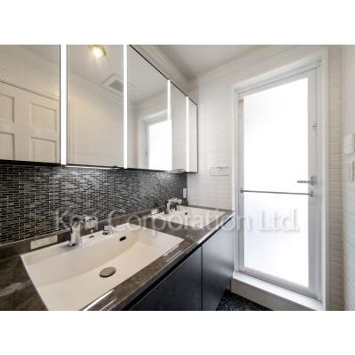 神奈川県横浜市中区山手町(一戸建)の賃貸物件の内装