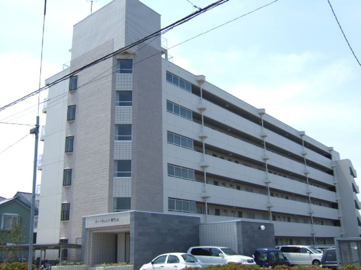 ディークレスト紫竹山の外観