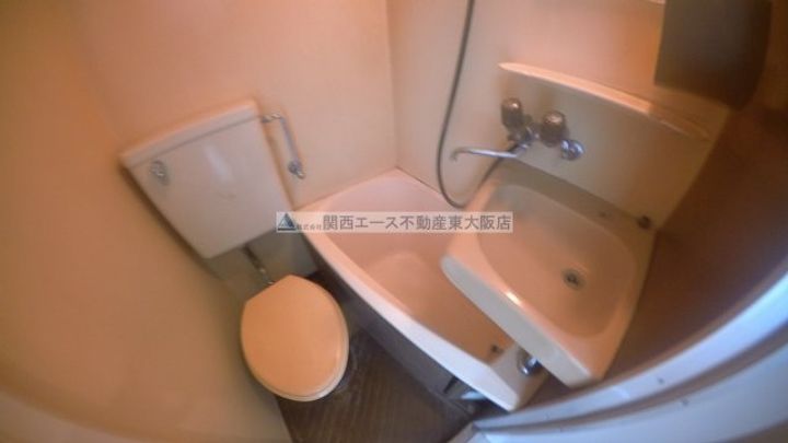 エアリーコート小阪の風呂