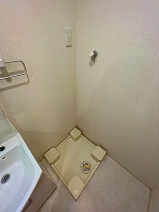 プラントグラスIIIの内装