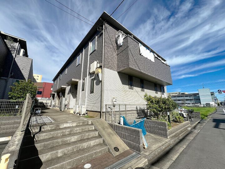 プラントグラスIIIの外観