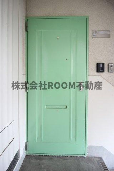 サンコーポラス都城IIの玄関