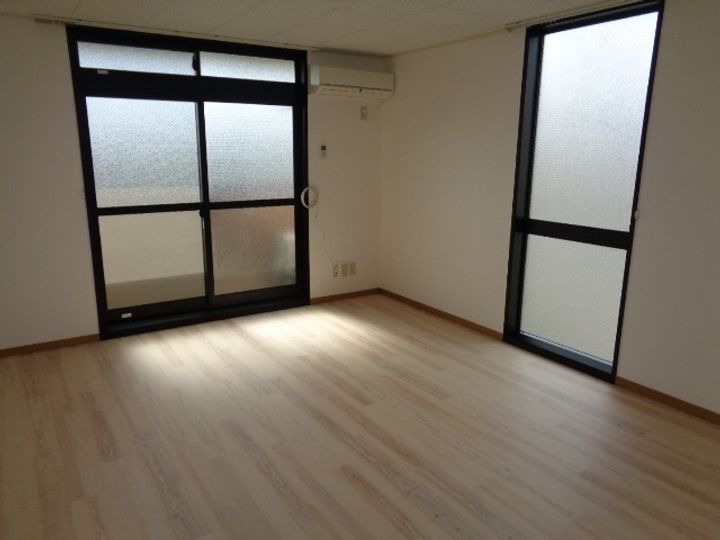 レストクラストの居間