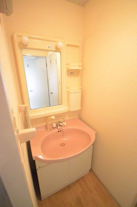 リマーカーブル己斐の内装