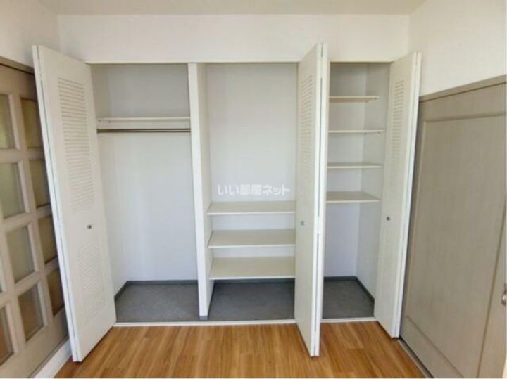 河辺マンションの内装