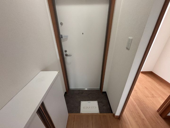 ベルビー河田町の玄関