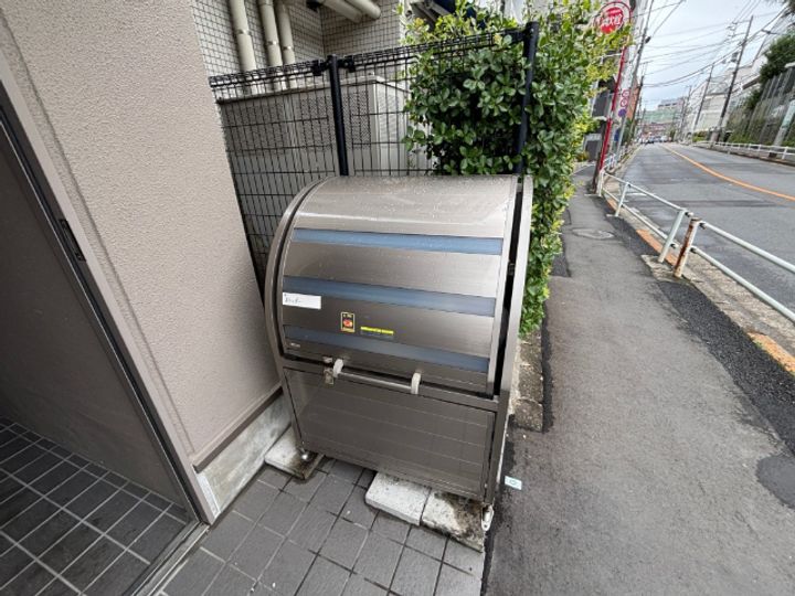 ベルビー河田町の地図
