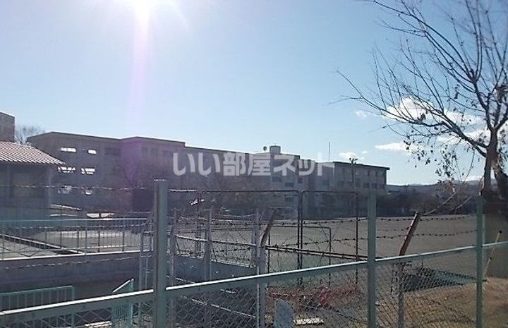 ベルハイムの周辺