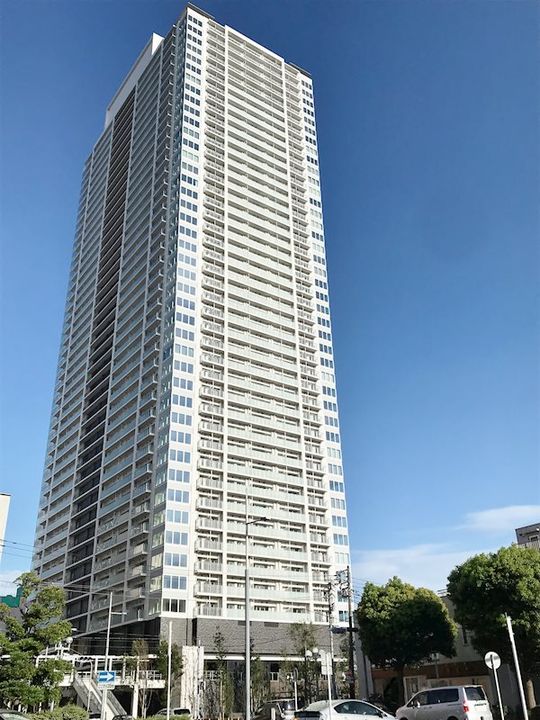 津田沼ザ・タワーの外観
