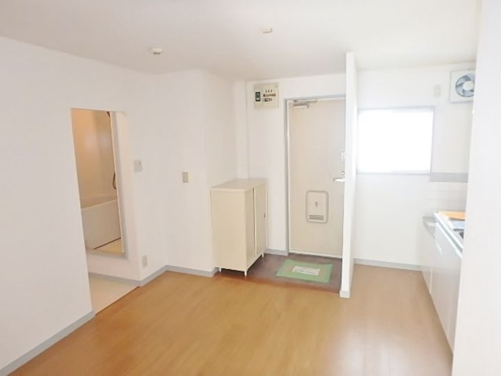 神奈川県相模原市緑区大島(アパート)の賃貸物件の居間