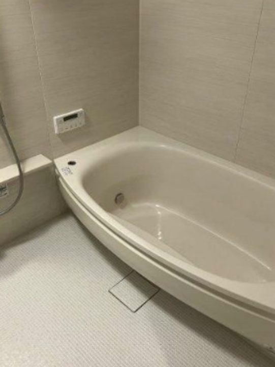 広尾アパートメントの風呂