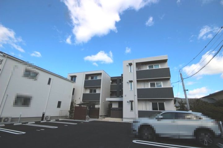 シティシャルムの外観