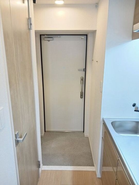 シティー柳町の玄関