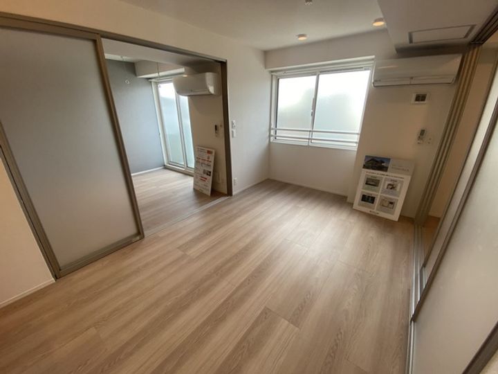 セレスティア西綾瀬の居間