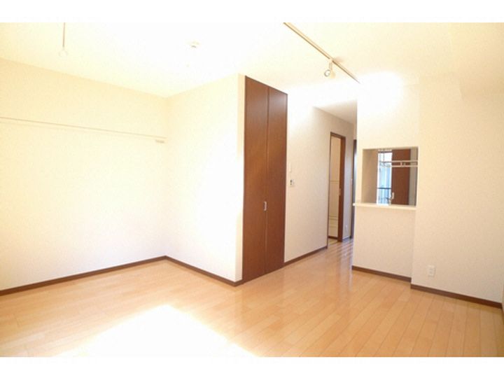 メゾンオリーブの居間