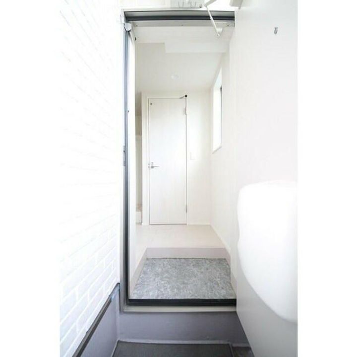 東京都板橋区仲宿(アパート)の賃貸物件の玄関